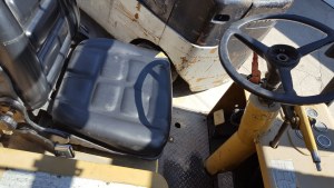 25,000lb. Capacity Cat T250 Forklift For Sale (1)