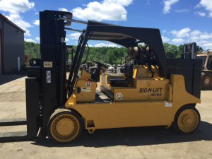 40,000lb. to 60,000lb. Capacity Royal Forklift For Sale (3)