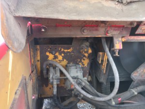 30000lb-capacity-cat-model-t300-forklift-for-sale-6