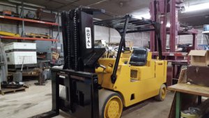 Cat Royal 30000lb Forklift For Sale Used