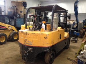 CAT Fork Truck For Sale 30000lb