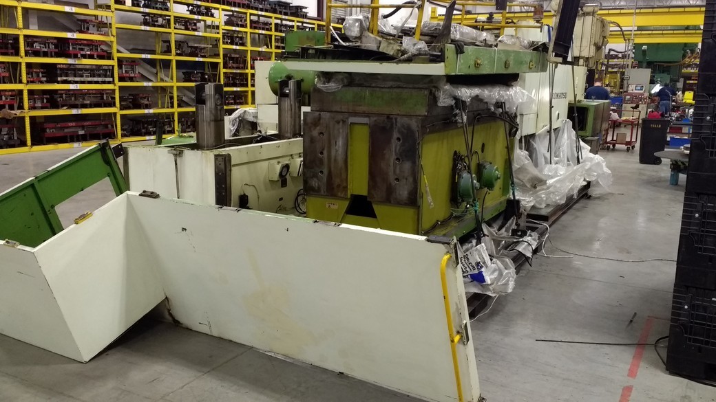 300 Ton Capacity Komatsu Straight Side Press For Sale