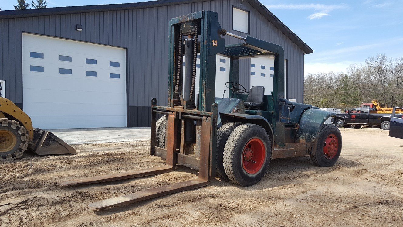 22,500lb. Capacity Hyster Forklift For Sale