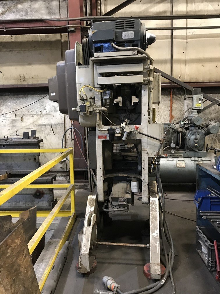 35 Ton Capacity Bliss C-35 O.B.I. Press For Sale